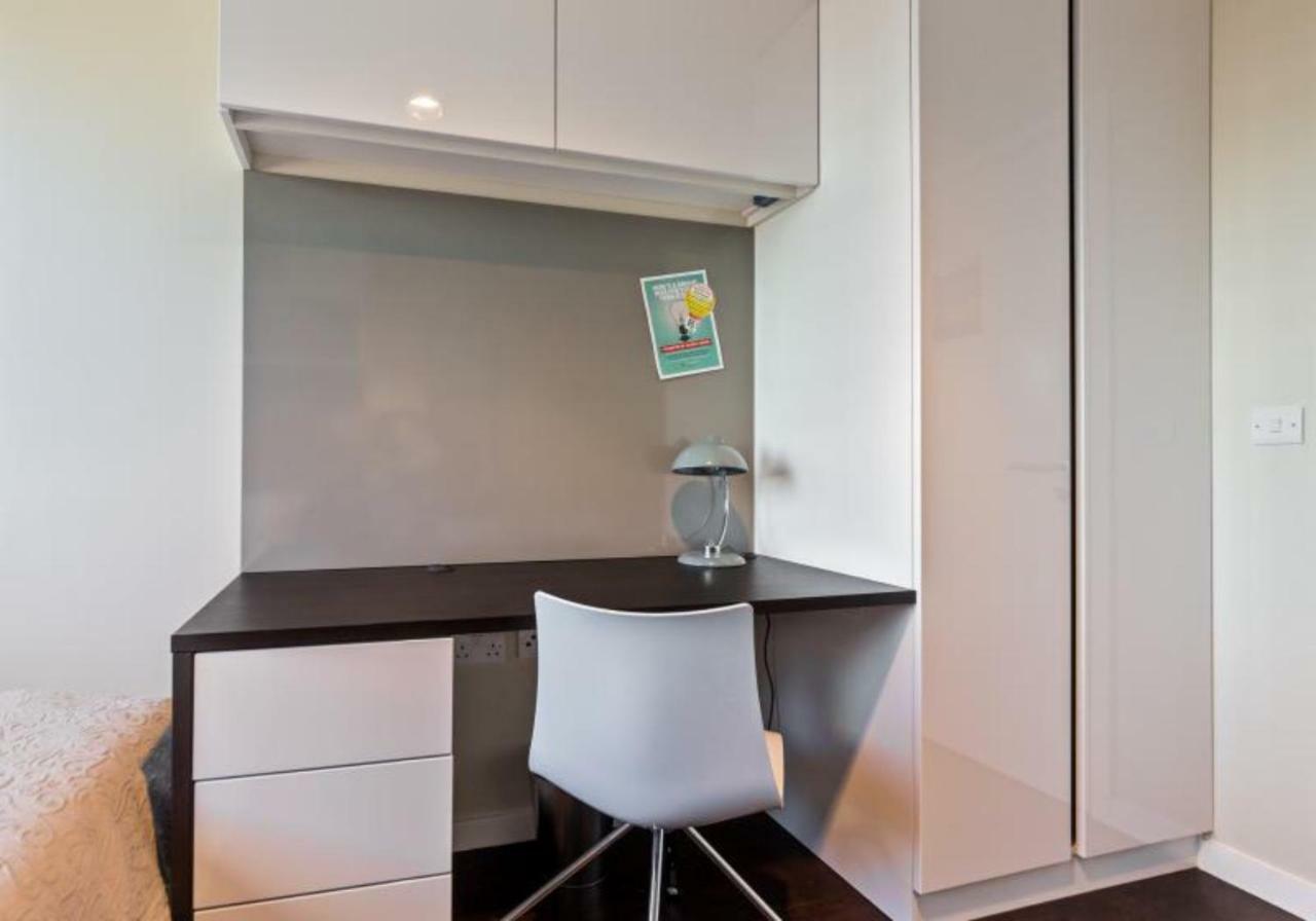 Hashtag South Bank Campus Accommodation Лондон Екстериор снимка
